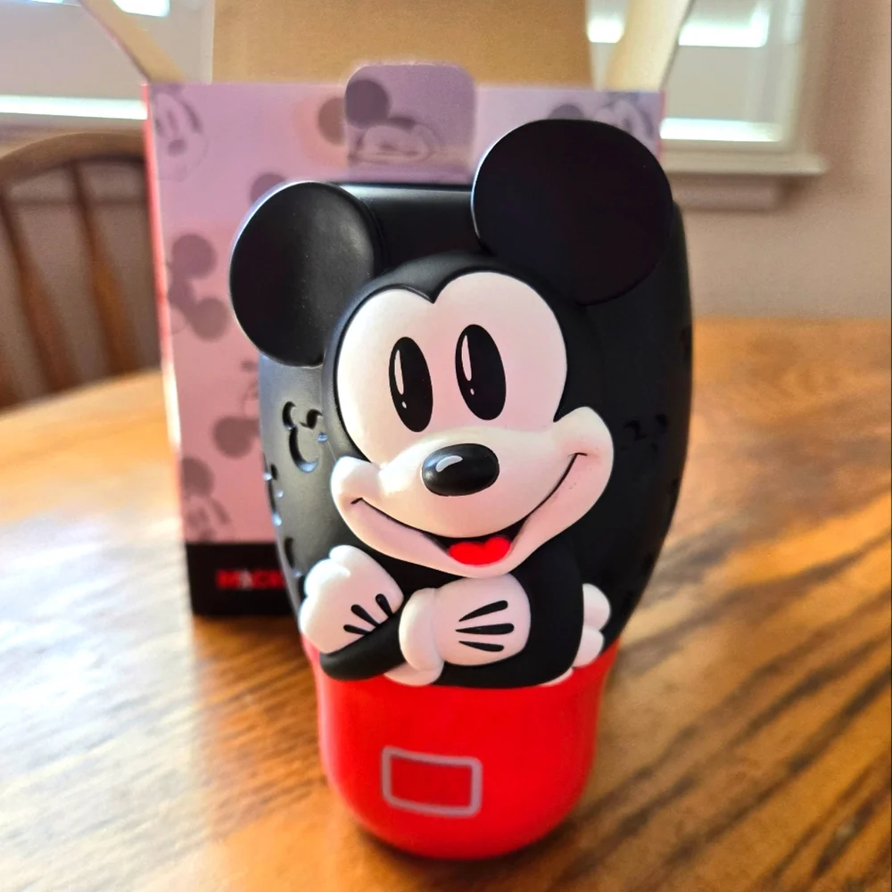 👀50% OFF👃🔌NWT‼️ Scentsy 
